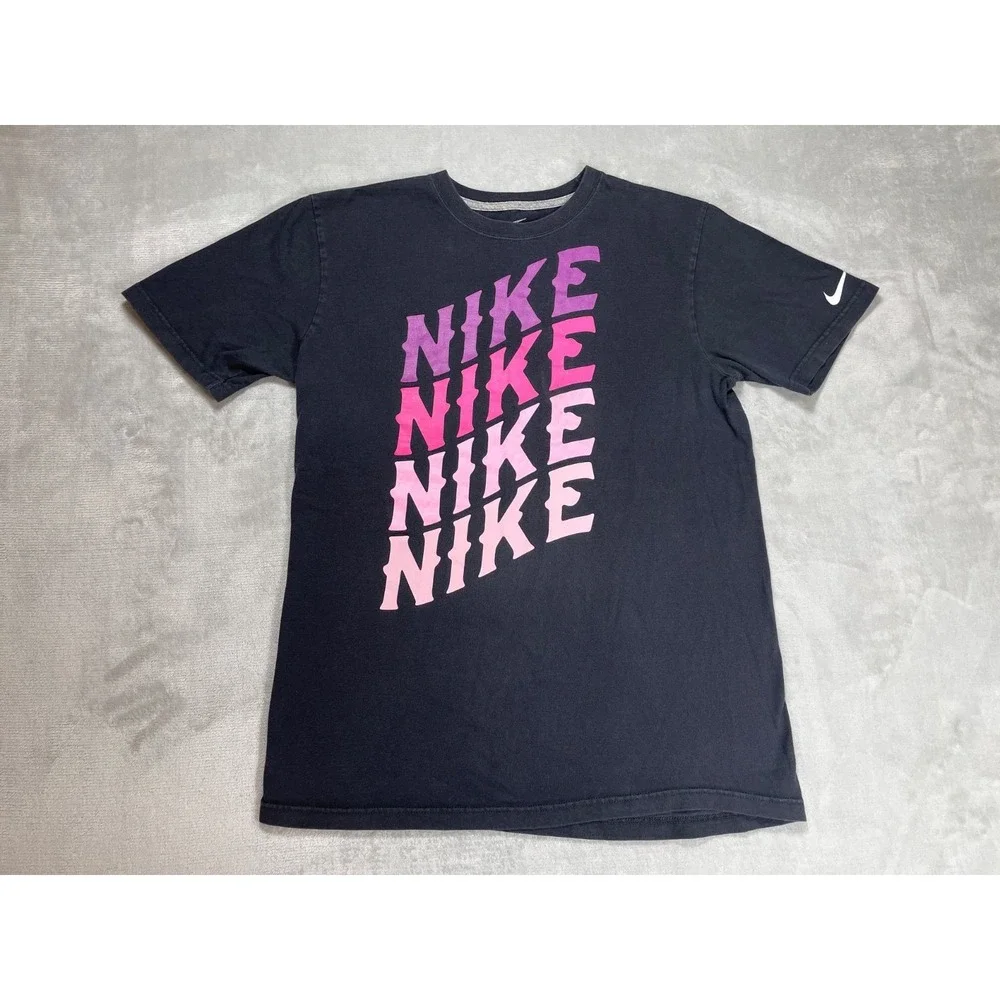 Nike T-Shirt Men M Black Pink Gradient Logo Regular Fit 100% Cotton Athletic Tee